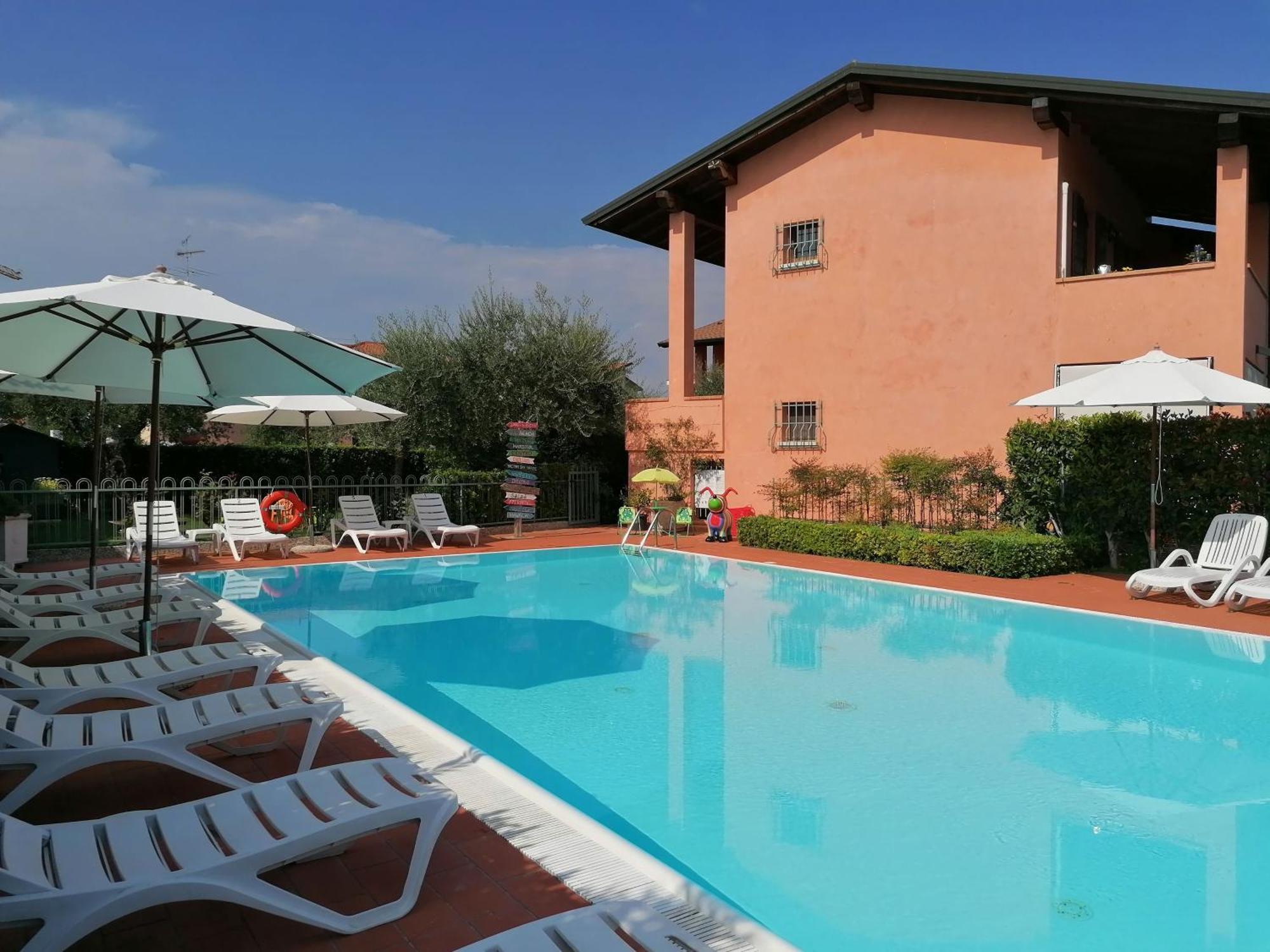 BellaSirmione Holiday Apartments Dış mekan fotoğraf