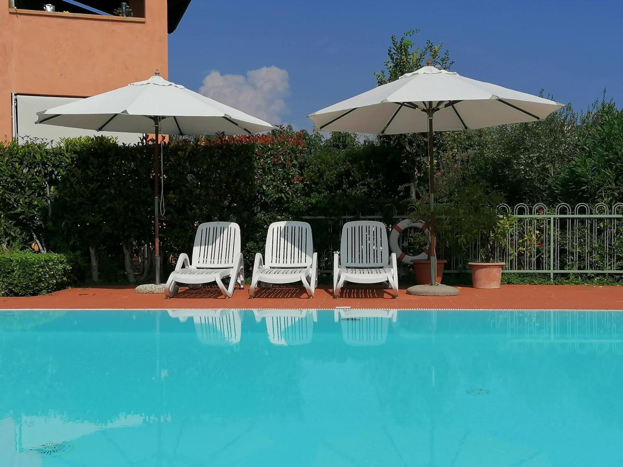 BellaSirmione Holiday Apartments Dış mekan fotoğraf