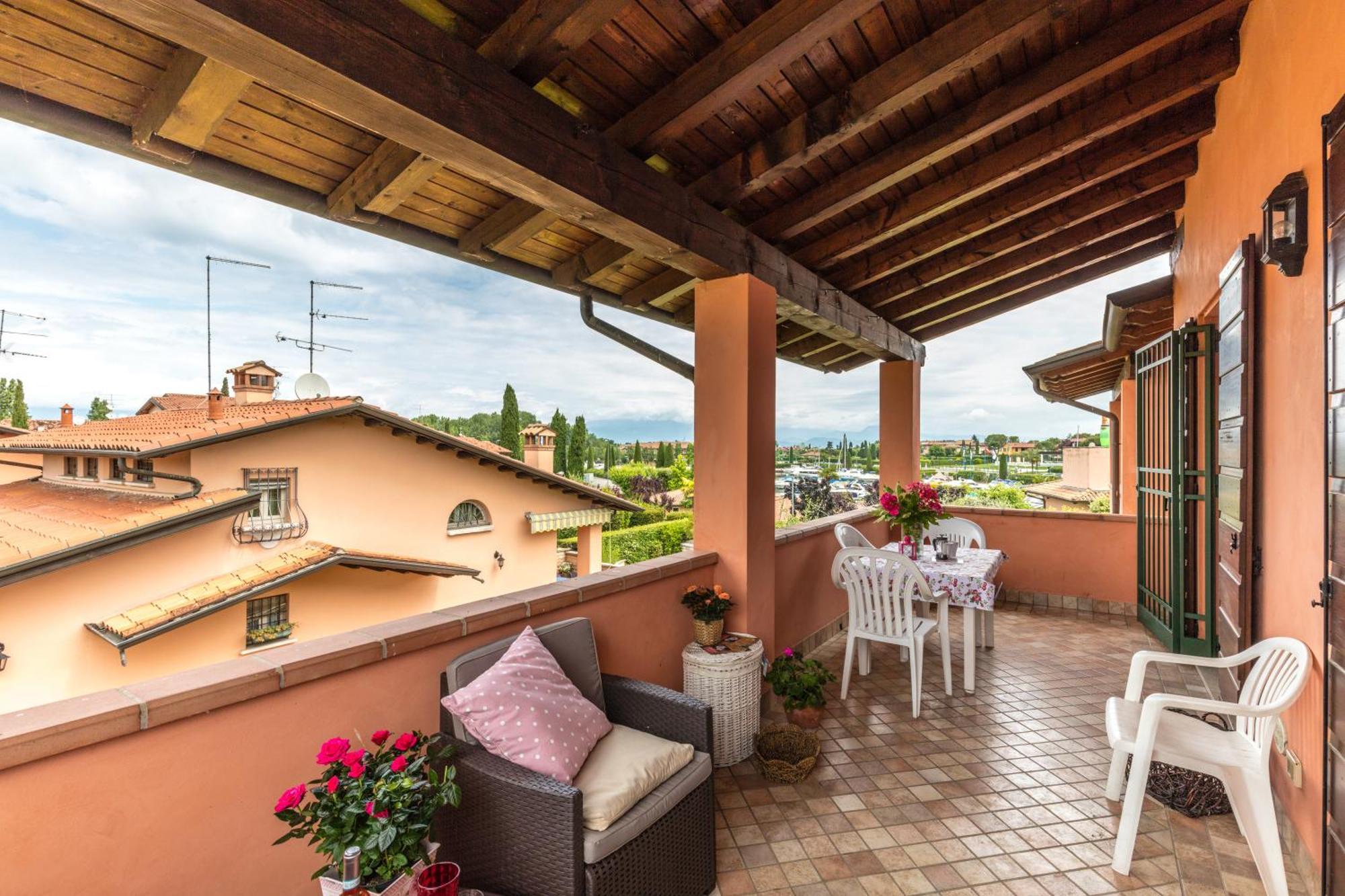 BellaSirmione Holiday Apartments Dış mekan fotoğraf