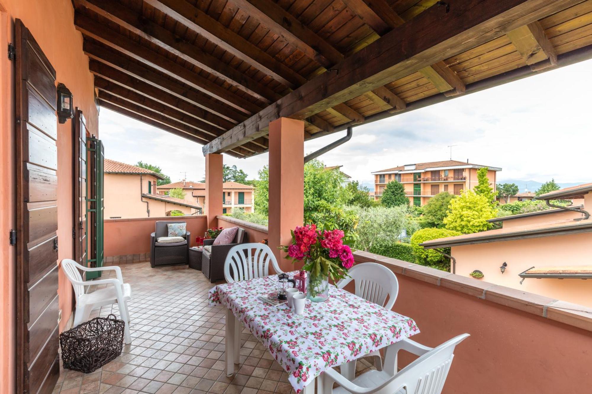 BellaSirmione Holiday Apartments Dış mekan fotoğraf