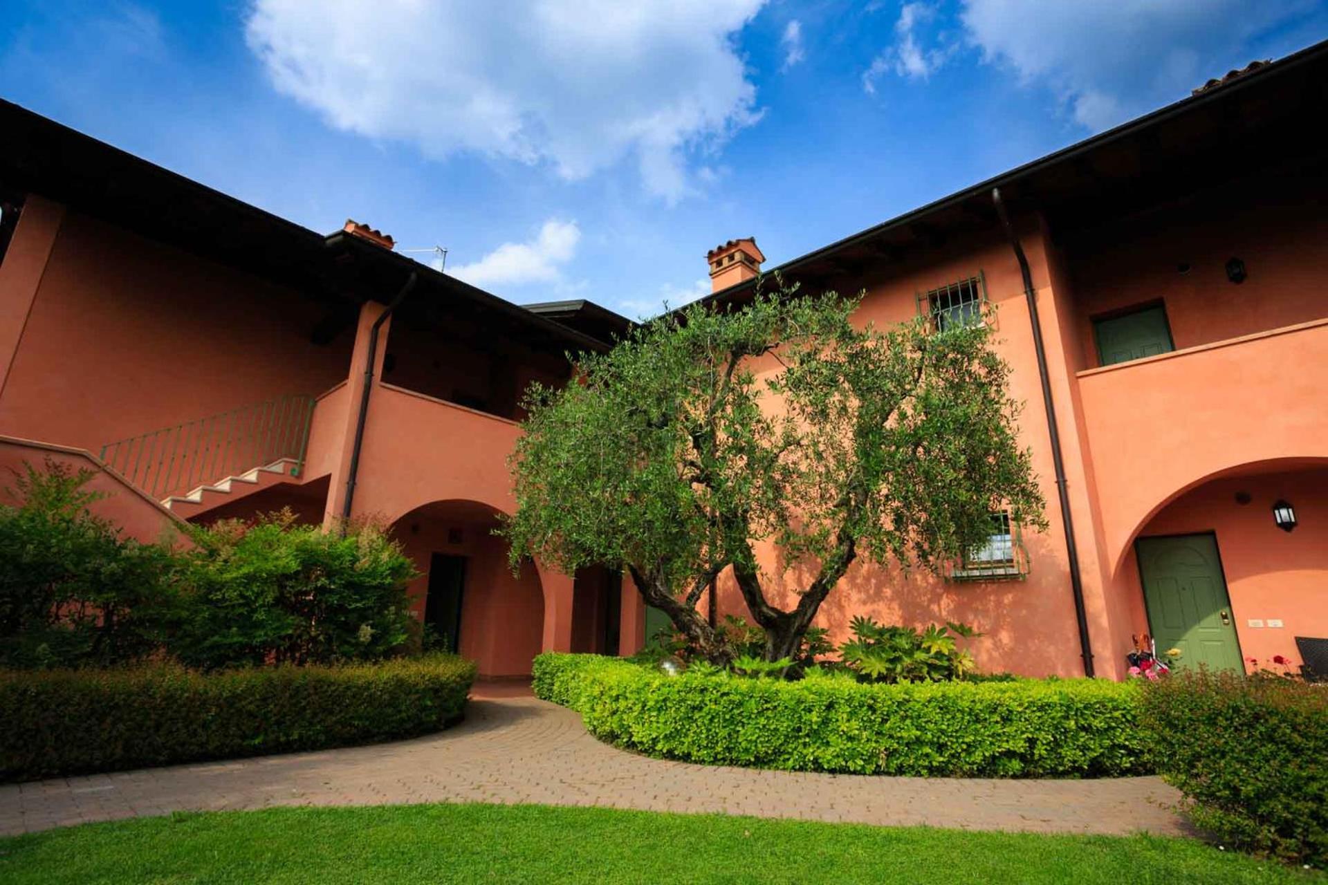 BellaSirmione Holiday Apartments Dış mekan fotoğraf